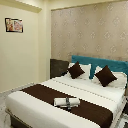 Hotel Sunrise Rooms-3