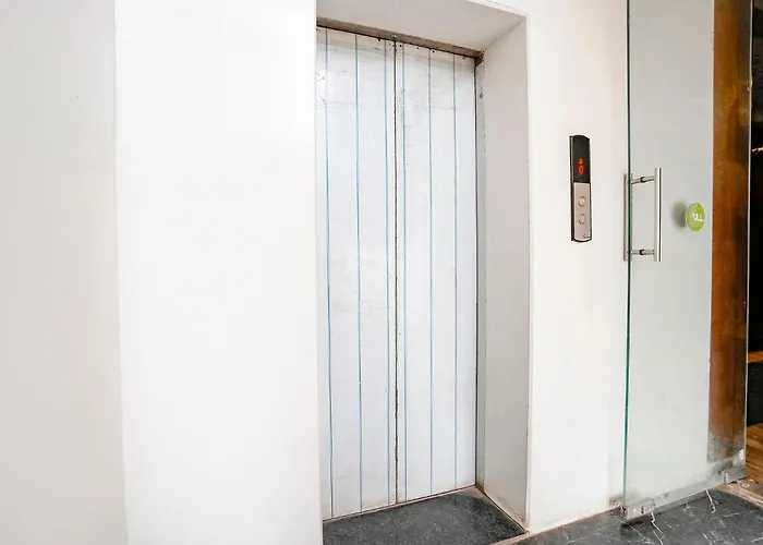 Fabhotel Kyra - Near Airport Road Ahmedabad